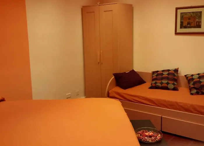 Le Tre Sorelle Garbatella 4* Roma