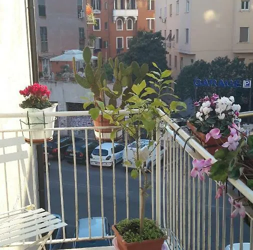 Oda ve Kahvaltı Le Tre Sorelle Garbatella Roma