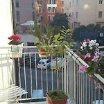 Bed & Breakfast Le Tre Sorelle Garbatella Rome